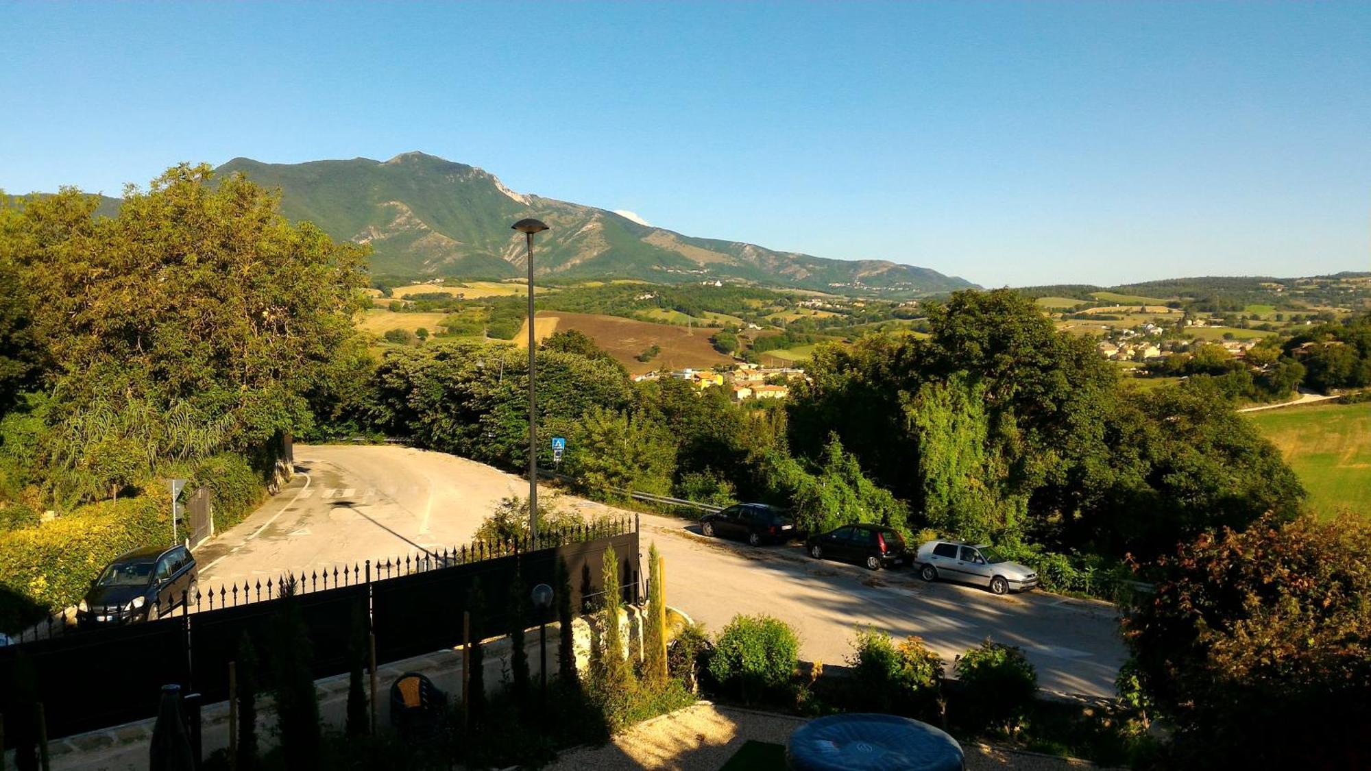 Degli Alessandri House Sassoferrato Exterior photo